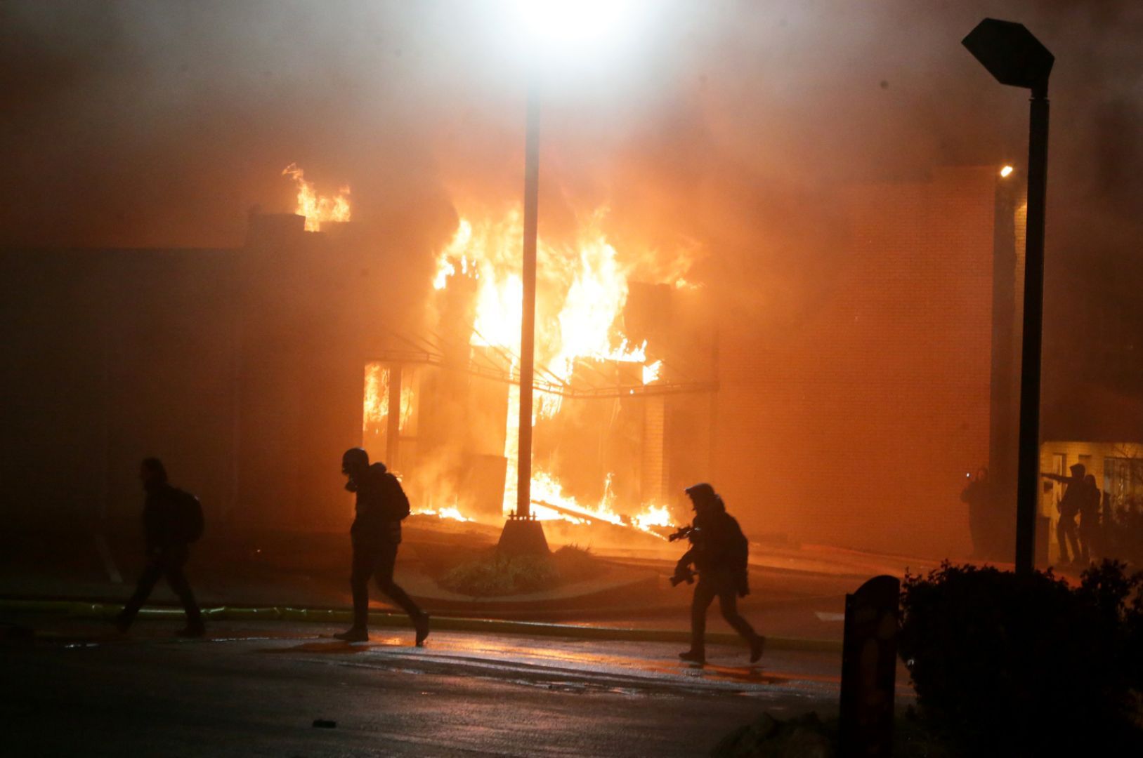 Beauty Town burns on W. Florissant Avenue